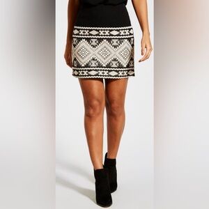 Vici Woven Mini Skirt